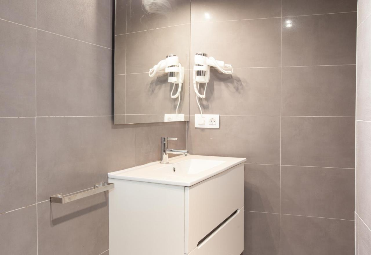 Habitat Apartments Alissia Барселона Екстер'єр фото